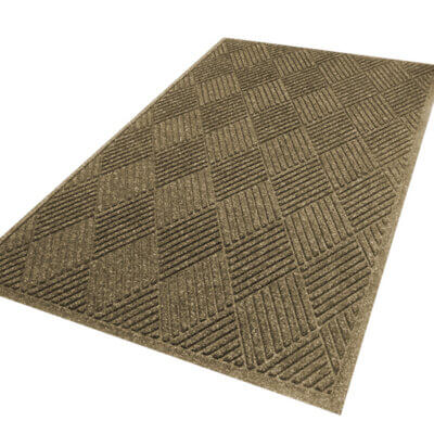 WaterHog Diamond - isolated whole mat - fashion border - camel - website